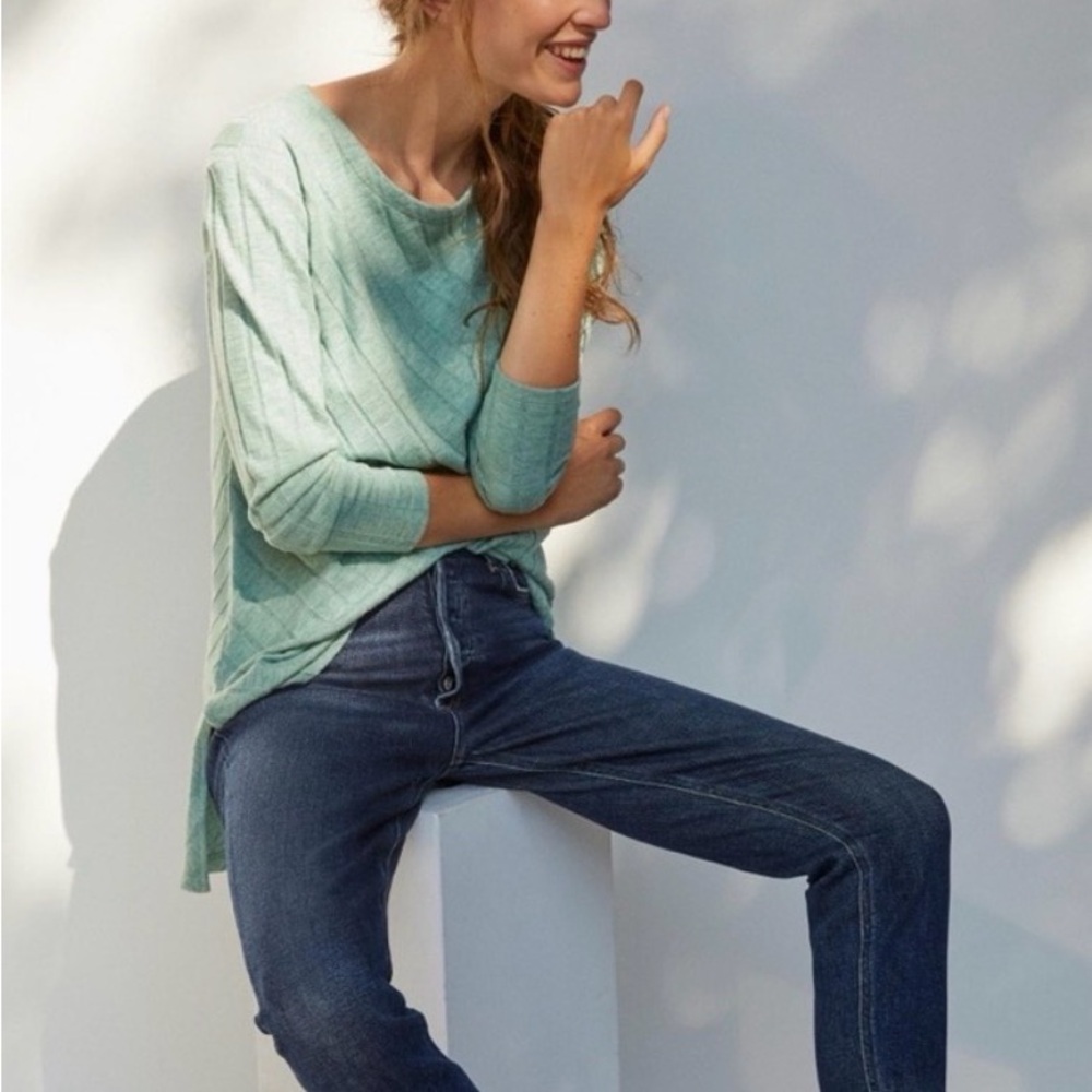 Maeve Light Green Tunic Top